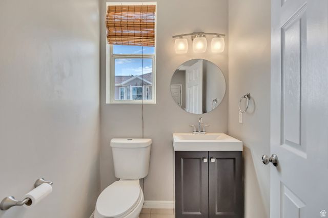8847 MOUNTAIN VISTA DR, West Jordan, UT 84088