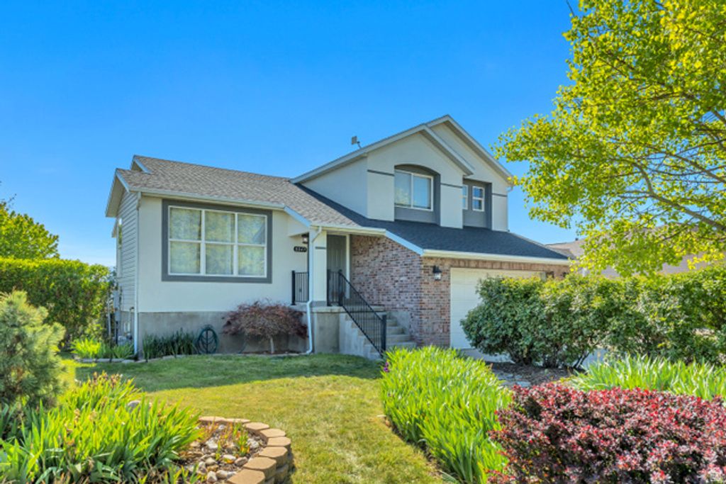 8847 MOUNTAIN VISTA DR, West Jordan, UT 84088