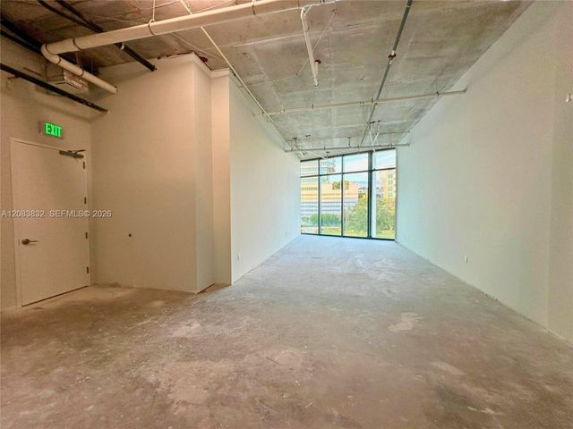 21290 Biscayne Boulevard 302-303, Aventura, FL 33180
