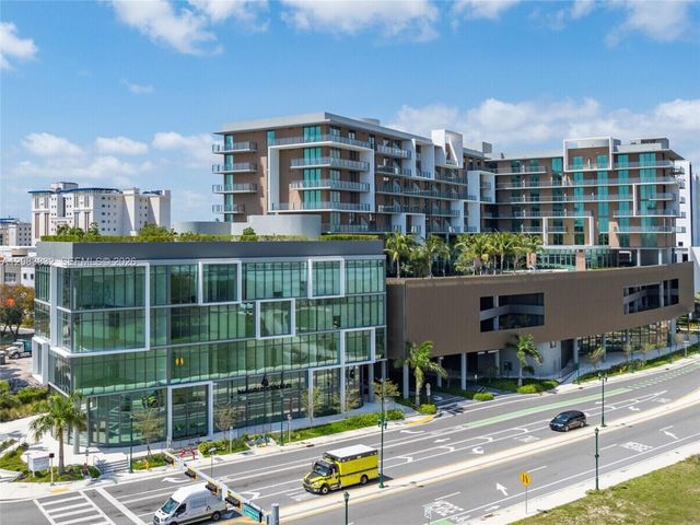 21290 Biscayne Boulevard 302-303, Aventura, FL 33180