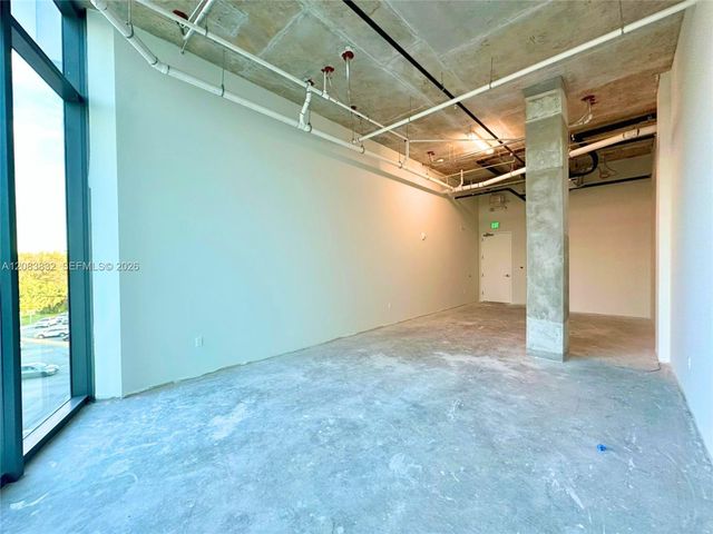 21290 Biscayne Boulevard 302-303, Aventura, FL 33180