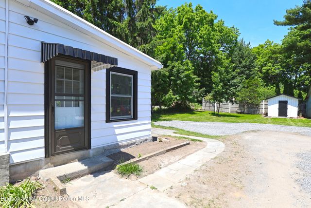 65 Ulster Avenue, Saugerties, NY 12477