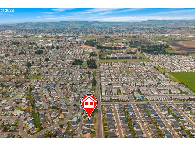 4977 MANNING Ct, Salem, OR 97305