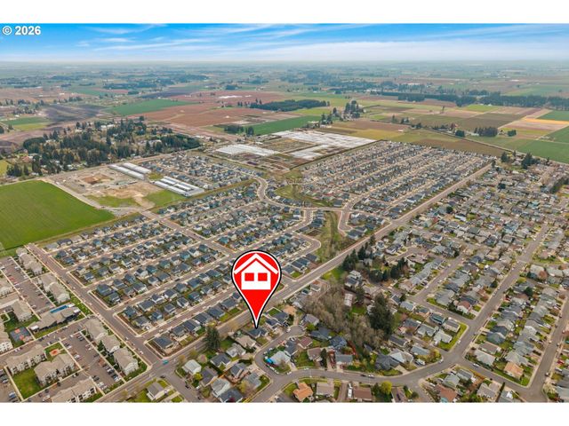 4977 MANNING Ct, Salem, OR 97305