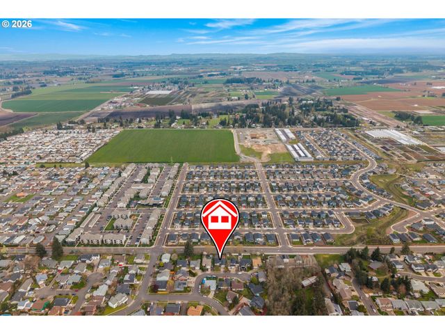 4977 MANNING Ct, Salem, OR 97305