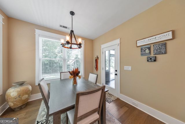 1016 Irwin Tree Farms SW, Marietta, GA 30064
