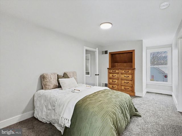 744 FORGE RD, Carlisle, PA 17015