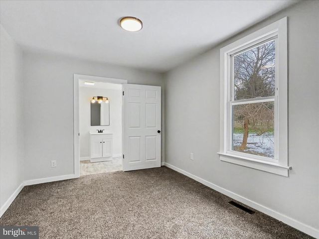 744 FORGE RD, Carlisle, PA 17015