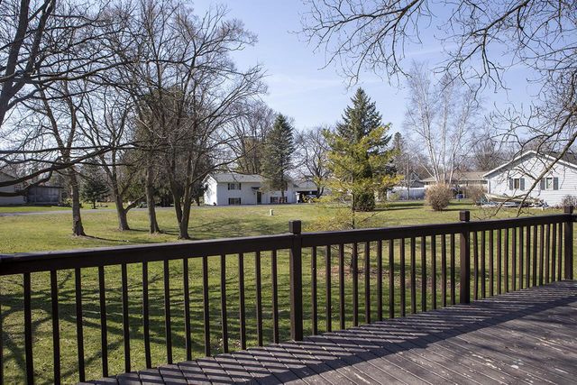 N8365 Parkview DRIVE, Ixonia, WI 53036