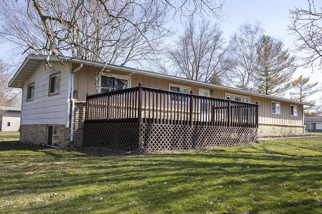 N8365 Parkview DRIVE, Ixonia, WI 53036