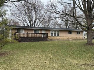 N8365 Parkview DRIVE, Ixonia, WI 53036