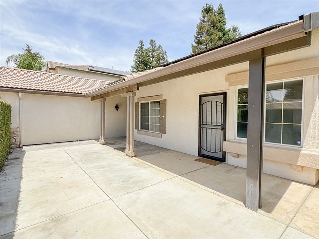 8608 Spanish Bay Drive, Bakersfield, CA 93312
