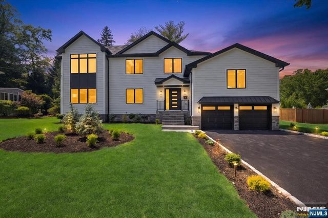 513 Hensler Lane, Oradell, NJ 07649