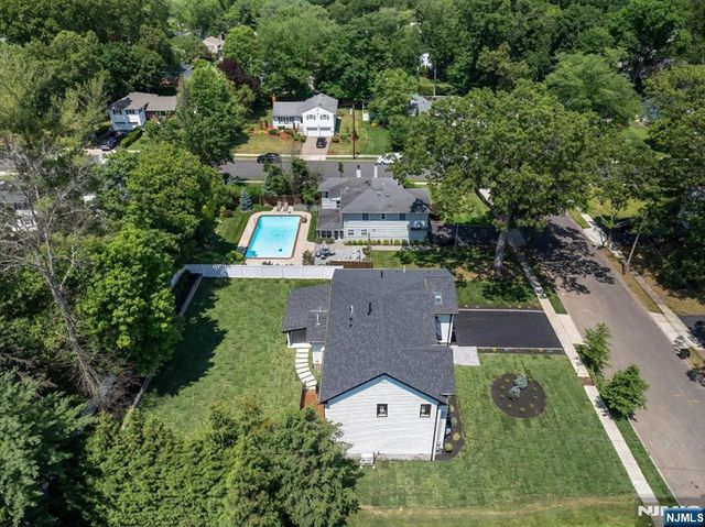 513 Hensler Lane, Oradell, NJ 07649