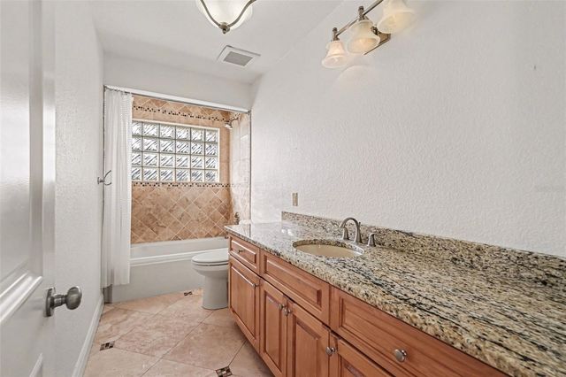 840 3RD AVENUE S, Tierra Verde, FL 33715