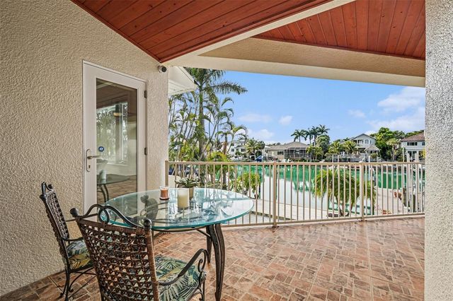 840 3RD AVENUE S, Tierra Verde, FL 33715