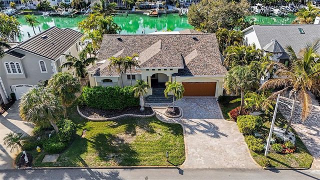 840 3RD AVENUE S, Tierra Verde, FL 33715