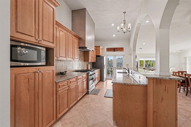 840 3RD AVENUE S, Tierra Verde, FL 33715