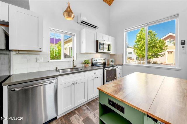 885 Ryland Street, Reno, NV 89502