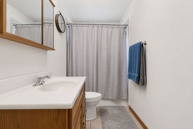 1008 Sheila Drive, Joliet, IL 60435