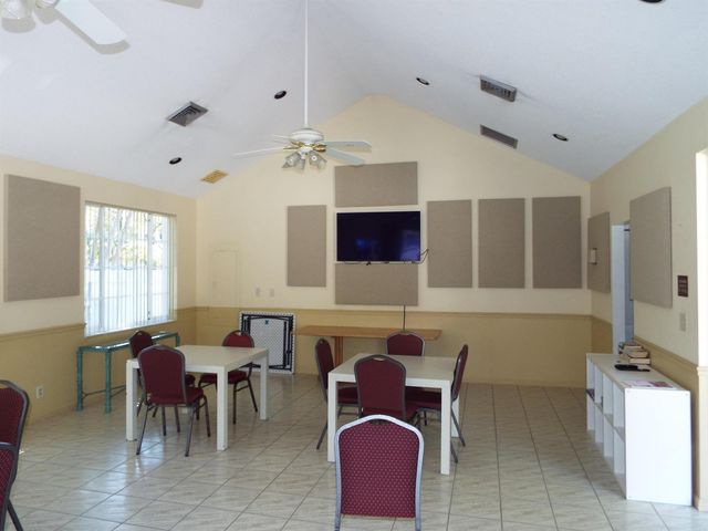 4128 W Palm Aire Drive 281b, Pompano Beach, FL 33069