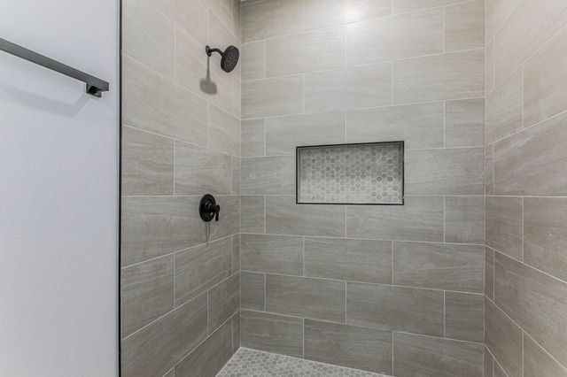 4898 Point La Vista Road, Malakoff, TX 75148