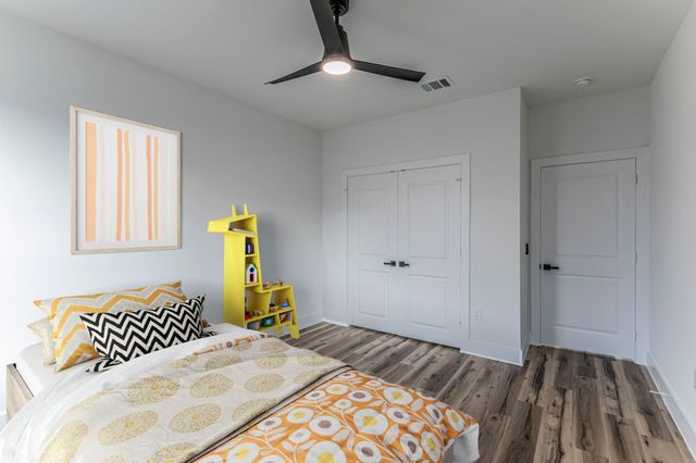 4898 Point La Vista Road, Malakoff, TX 75148