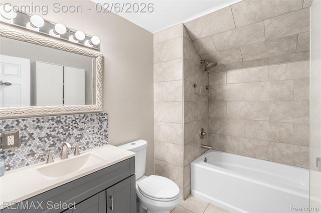 5031 McCandlish Road, Grand Blanc Charter Township, MI 48439