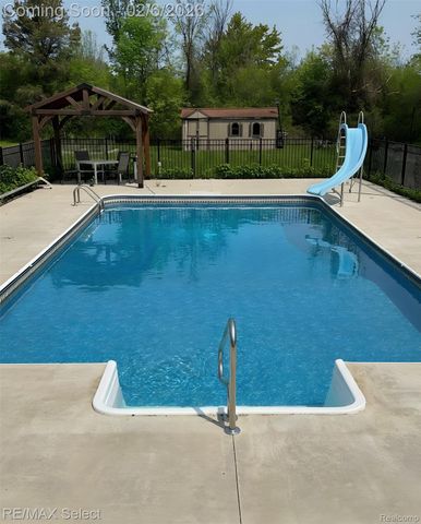 5031 McCandlish Road, Grand Blanc Charter Township, MI 48439