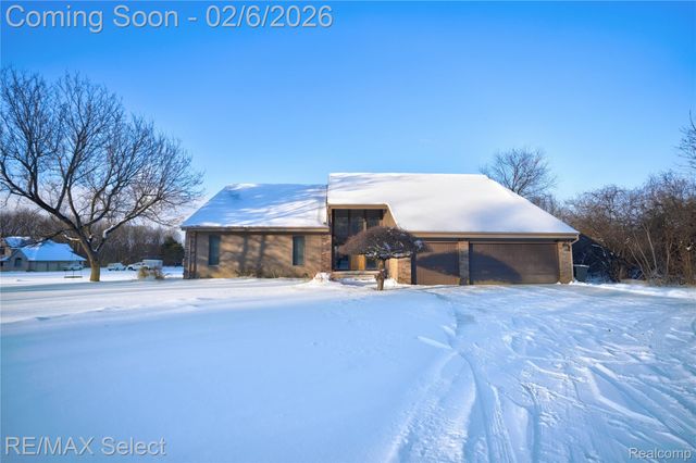 5031 McCandlish Road, Grand Blanc Charter Township, MI 48439