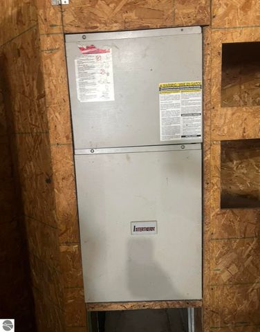 3949 S Alamando Road, St Louis, MI 48880