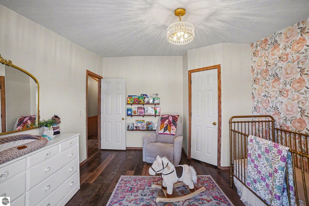 Image 15 of property listing at 3949 S Alamando Road, St Louis, MI 48880