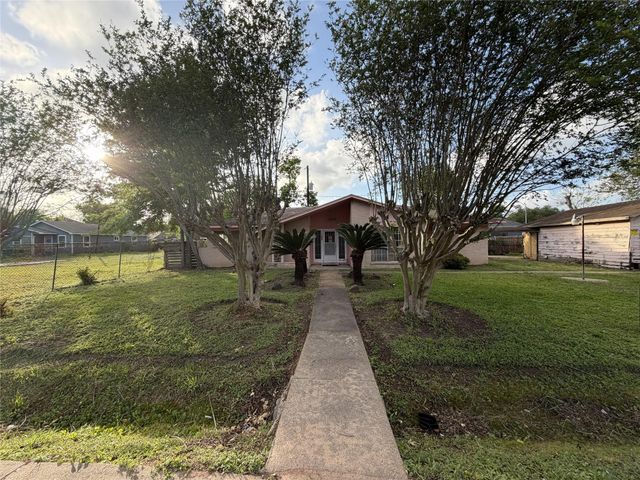 125 N Carolina Street, Houston, TX 77029