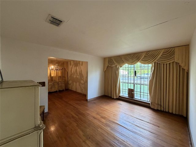 125 N Carolina Street, Houston, TX 77029