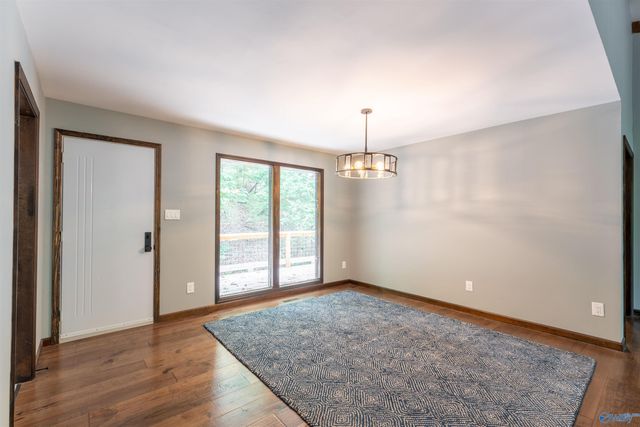206 Newcomb Road, Owens Cross Roads, AL 35763