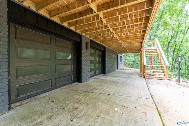 206 Newcomb Road, Owens Cross Roads, AL 35763