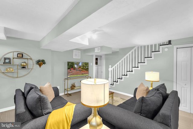 3429 HIGHWOOD DR SE, Washington, DC 20020