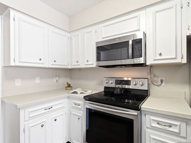 7926 Broadway Apt 107, San Antonio, TX 78209