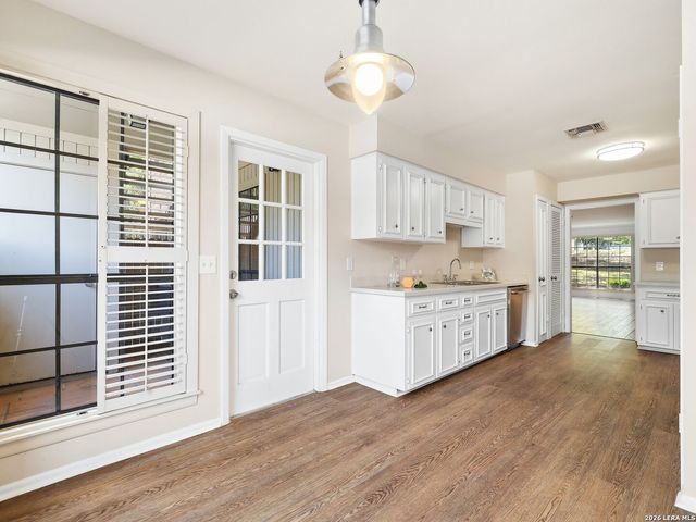 7926 Broadway Apt 107, San Antonio, TX 78209