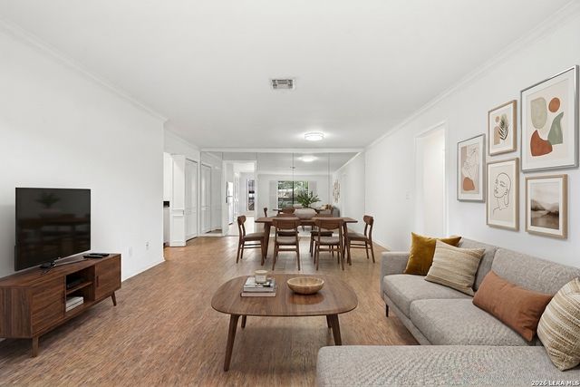 7926 Broadway Apt 107, San Antonio, TX 78209