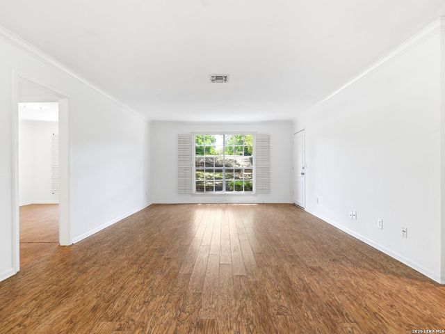 7926 Broadway Apt 107, San Antonio, TX 78209