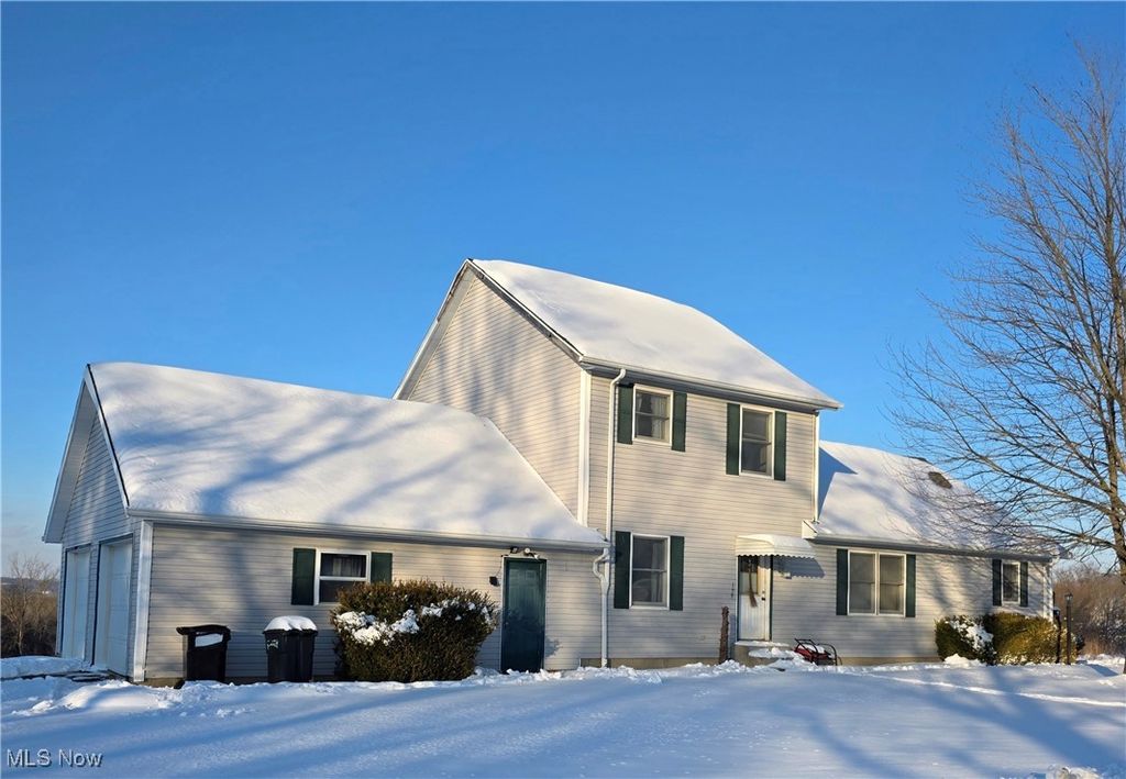 141 Meadowpark Drive, Cambridge, OH 43725