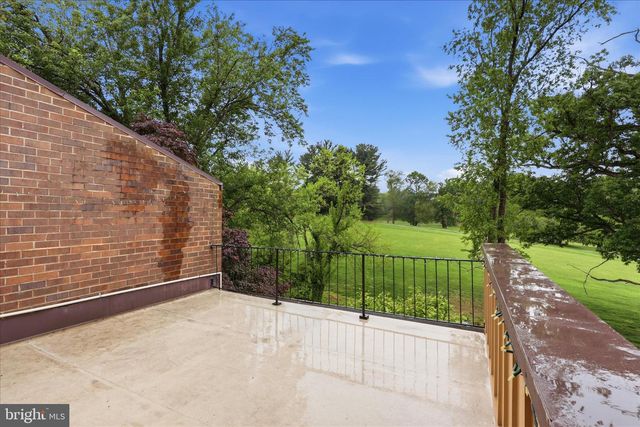 11460 LINKS DR, Reston, VA 20190