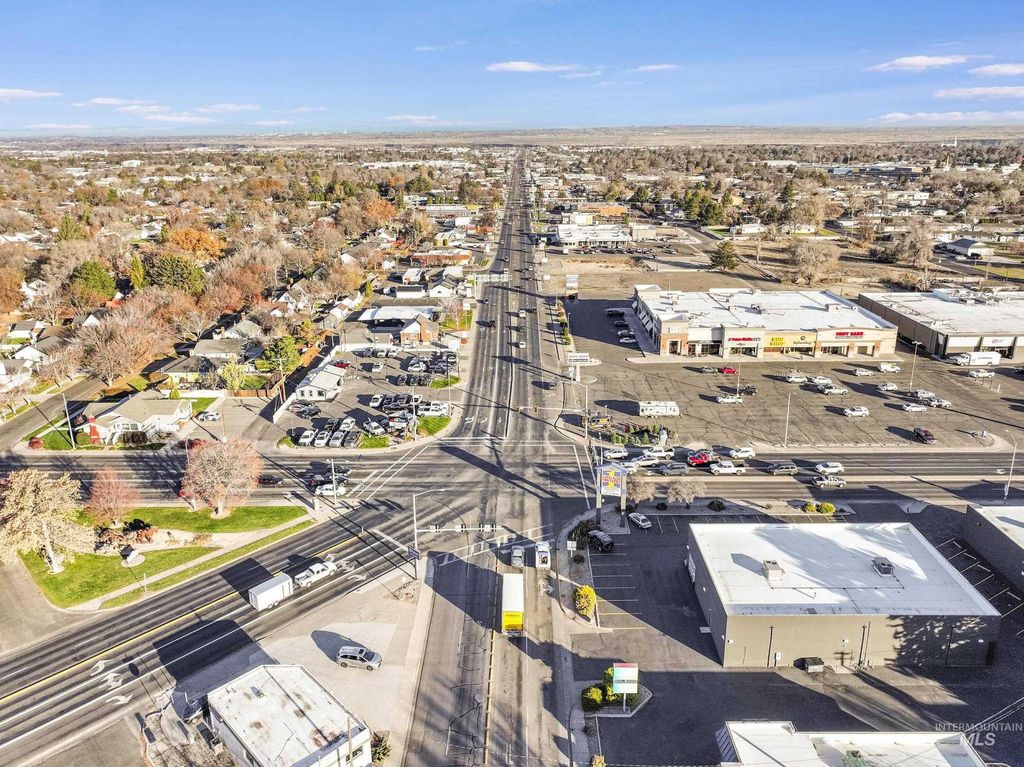 171 S Blue Lakes Blvd #10, Twin Falls, ID 83301 photo 8