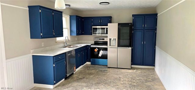 252 Saxe Road, Mogadore, OH 44260