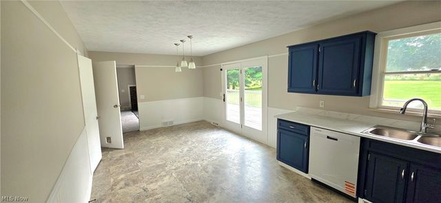 252 Saxe Road, Mogadore, OH 44260