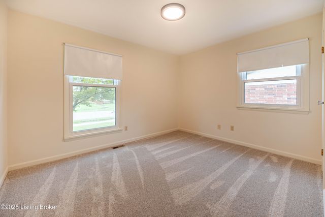 9213 Wendell Way, Louisville, KY 40299