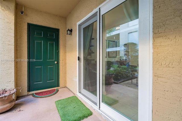 875 Riverside Dr 712, Coral Springs, FL 33071