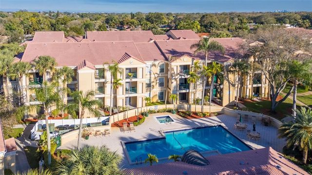 875 Riverside Dr 712, Coral Springs, FL 33071