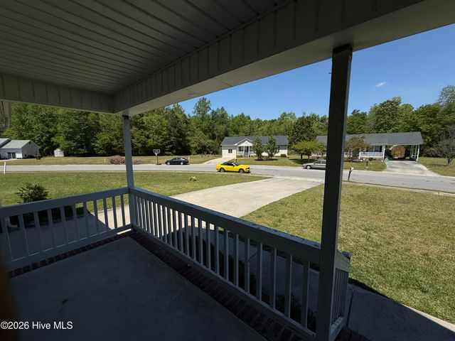 333 Olive Branch Boulevard, Grifton, NC 28530